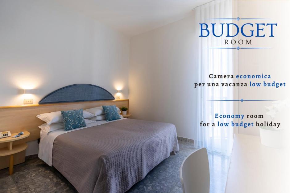 Hotel Constellation Римини Экстерьер фото